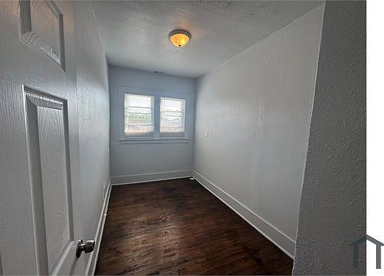 4th image of 3724 Wager St