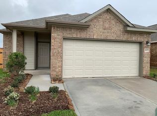 1301 Red Hills Dr, Rosharon, TX 77583