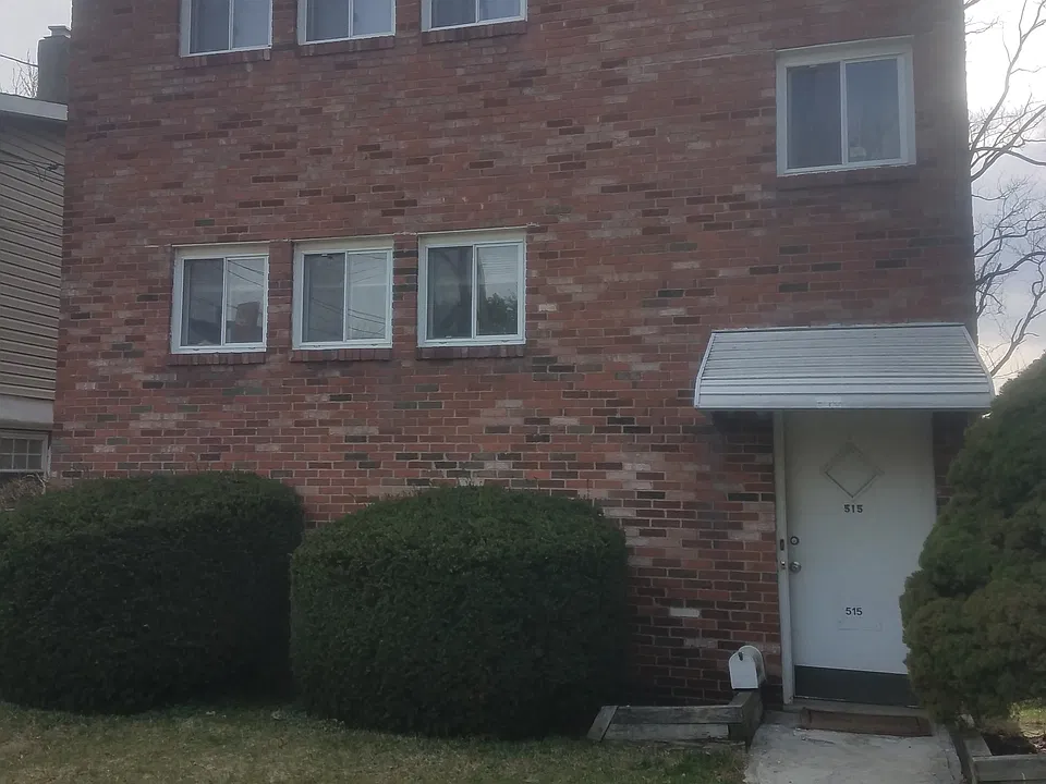 515 Ogden Ave #2