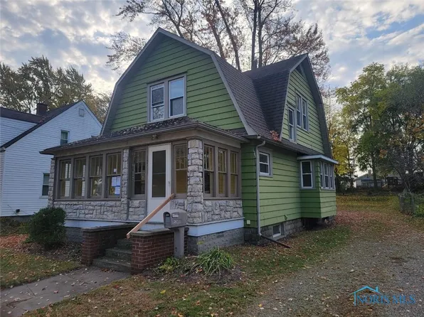 307 W Elm St, Wauseon, OH 43567