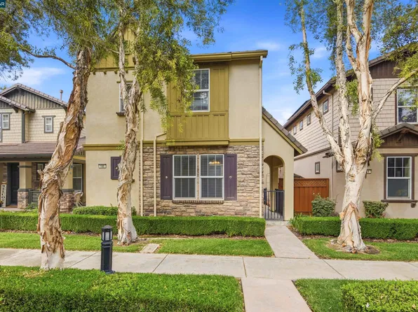 180 W Erics Way, Mountain House, CA 95391