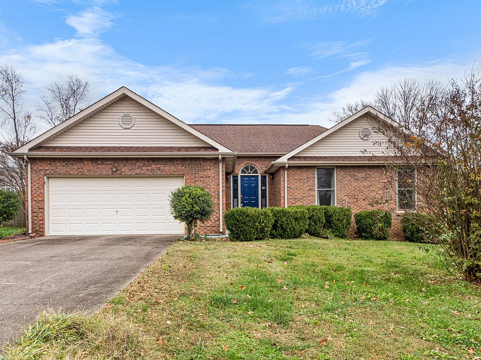 1st image of 3407 E Henderson Way