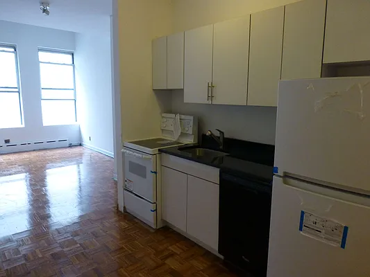 Rented by Charie Properties LLC | media 16