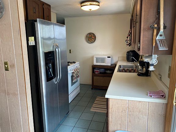 3rd image of 4491 Kim Dr