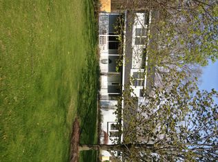 4596 Deer Creek Dr, Norton Shores, MI 49441