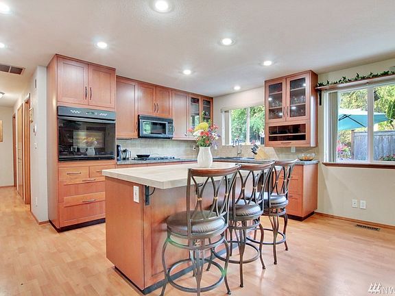 5th image of 6910 80th St SW