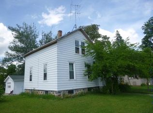 503 E Green Bay St, Shawano, WI 54166