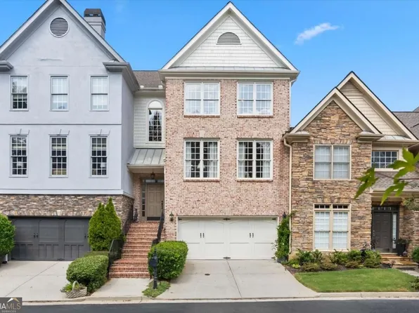 184 Mystic Ct, Sandy Springs, GA 30342