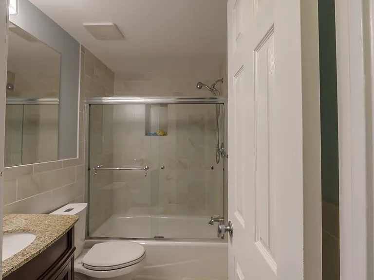 5776 Yellowrose Ct — Photo 27