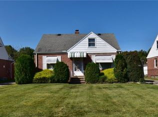 824 E 256th St, Euclid, OH 44132