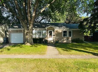 802 S Story St, Rock Rapids, IA 51246