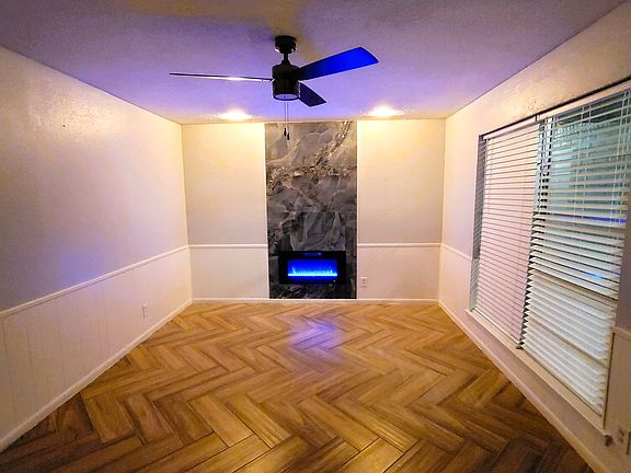 2nd image of 1901 N 10th St #1