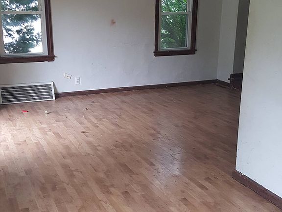 5th image of 17301 Talford Ave