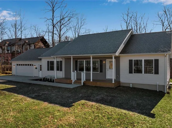 7345 Beechwood Rd, Angola, NY 14047