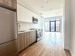 30-38 29th St #6B, Astoria, NY 11102