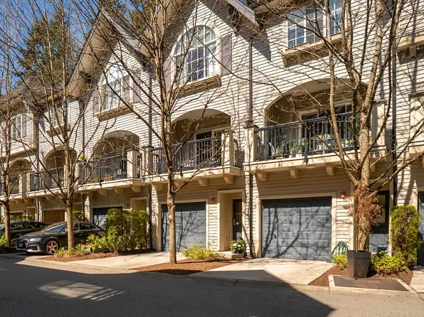 550 Browning Pl #32, North Vancouver, BC V7H 3A9