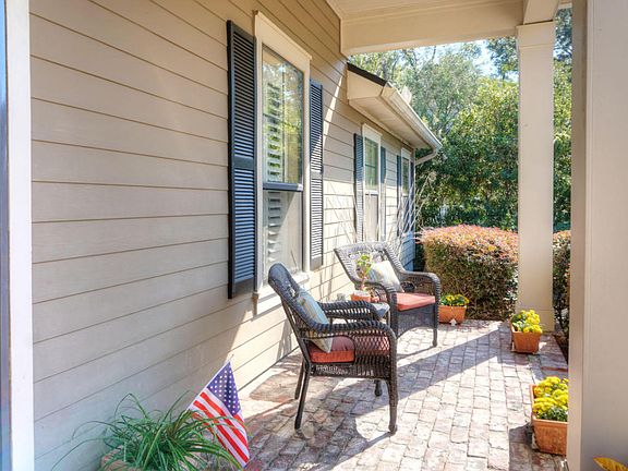 3rd image of 95008 Manucy Pointe Dr