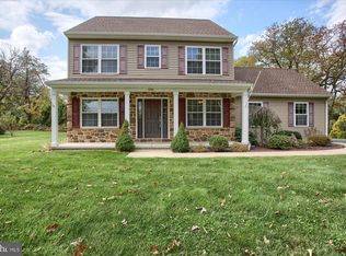 4990 Bossler Rd, Elizabethtown, PA 17022