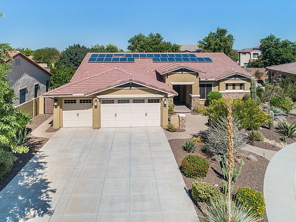 2nd image of 3662 E Prescott Pl