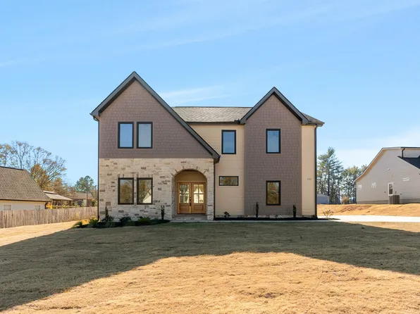 145 Harkness Ln, Campobello, SC 29322