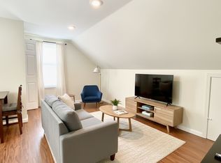 18 Irving Rd FLOOR 2, Amityville, NY 11701