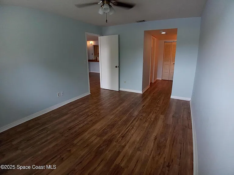 1800 University Ln #106 — Photo 14