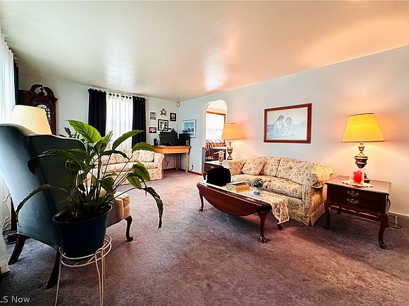 4th image of 5065 Alva Ave NW