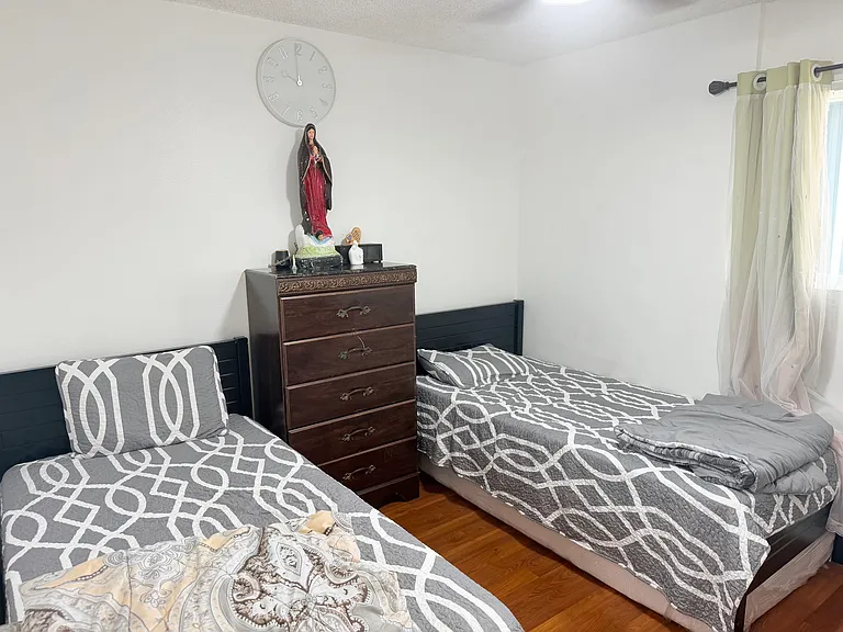 1260 E Washington Ave #5 — Photo 8