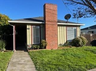 558 33rd St, Richmond, CA 94804