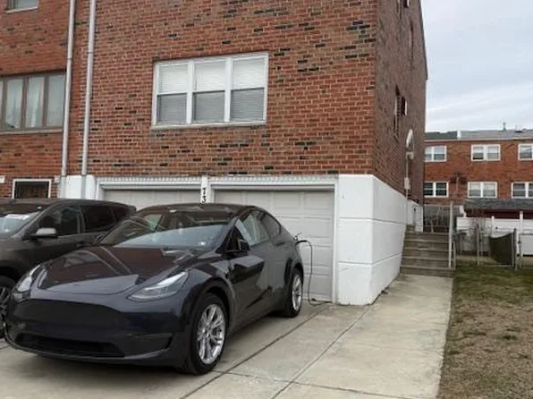 7321 Sanderling Pl, Philadelphia, PA 19153