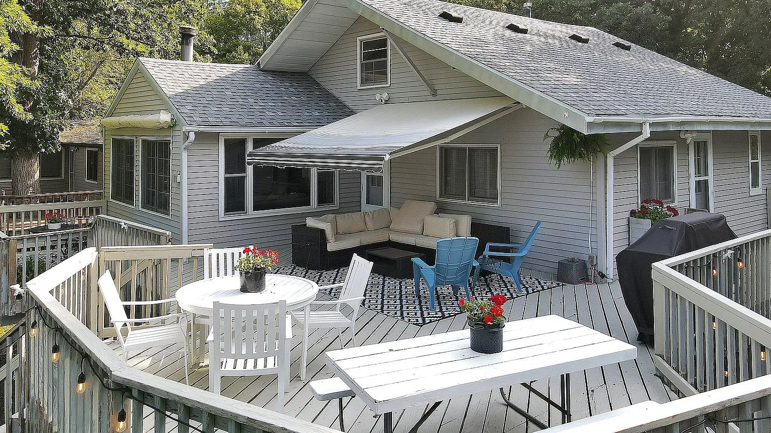 20681 Langevin Dr — Photo 1