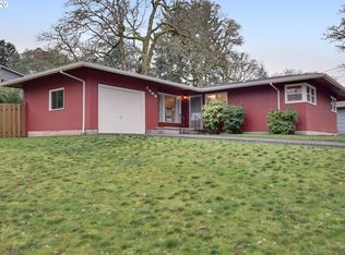 1408 Cedar St, Lake Oswego, OR