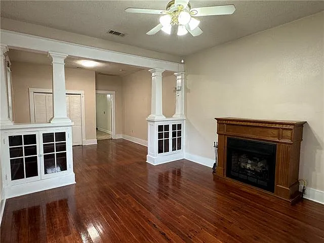 3 bed, 3.0 bath, 1700 sqft, $1,800 — Photo 4