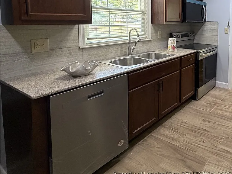 130 Openview Dr — Photo 6