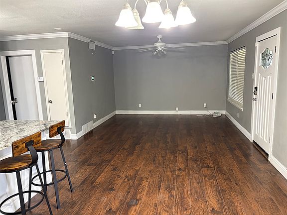 4th image of 12404 Sunland St