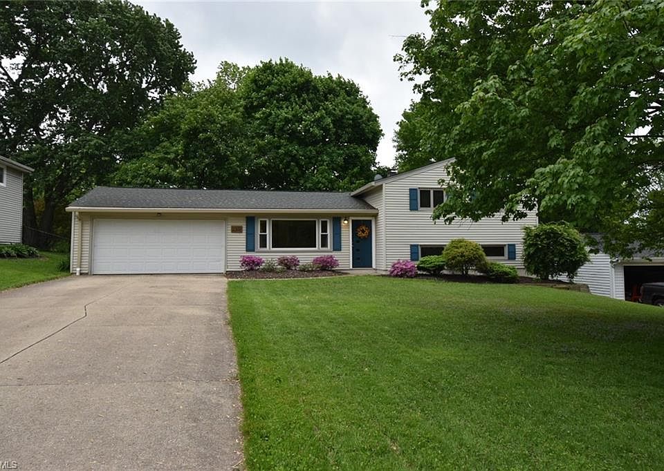 1st image of 2312 Gary Dr
