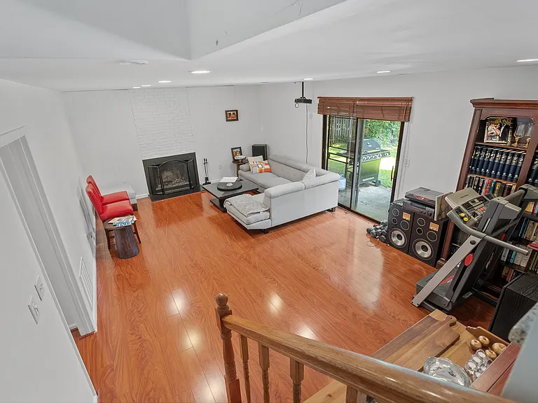 18621 Tanterra Way — Photo 9