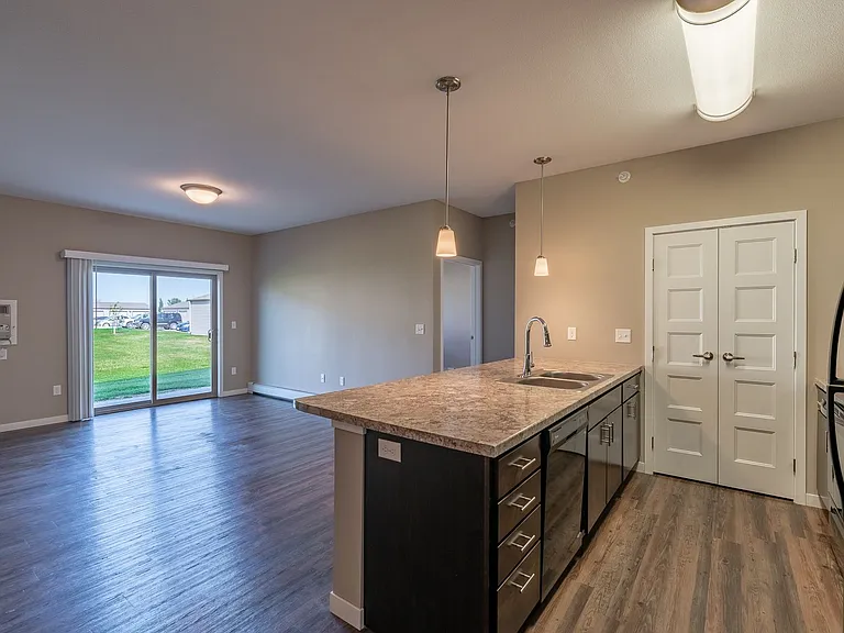Latitude Apartments — Photo 31