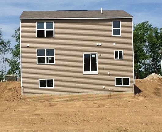 2nd image of 2142 Lavender St #1099
