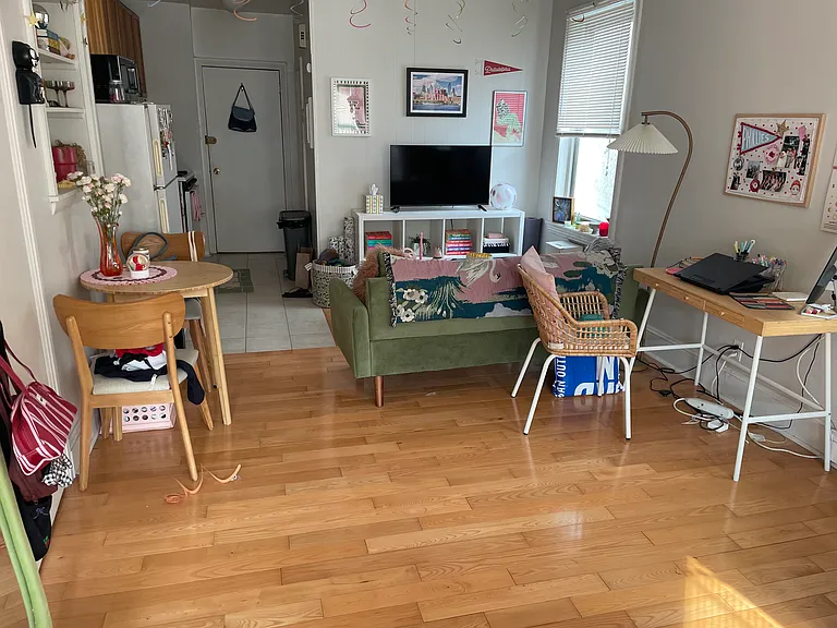142 N 21st St #3-R — Photo 6
