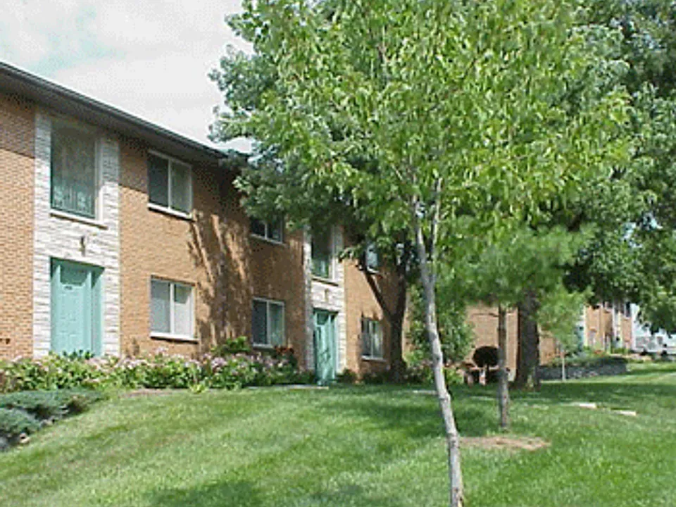 3779 Hickory House Ln