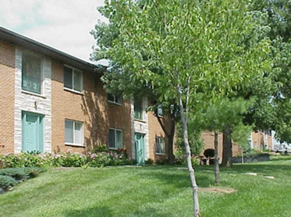 Hickory House Apt., 3779 Hickory House Ln #3747-1, Saint Louis, MO 63125