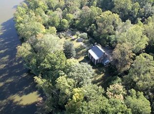 611 Park Ave, Hopewell, VA 23860