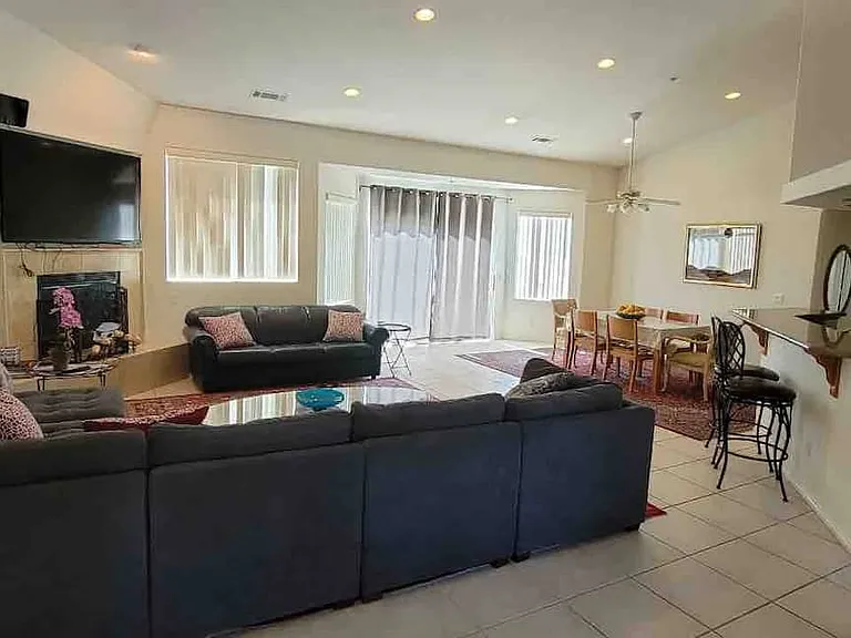 29281 Lawrence Welk Ln — Photo 5