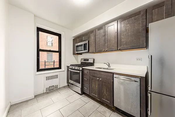 34-15 Parsons Boulevard #3S in Murray Hill (Queens), Queens | StreetEasy