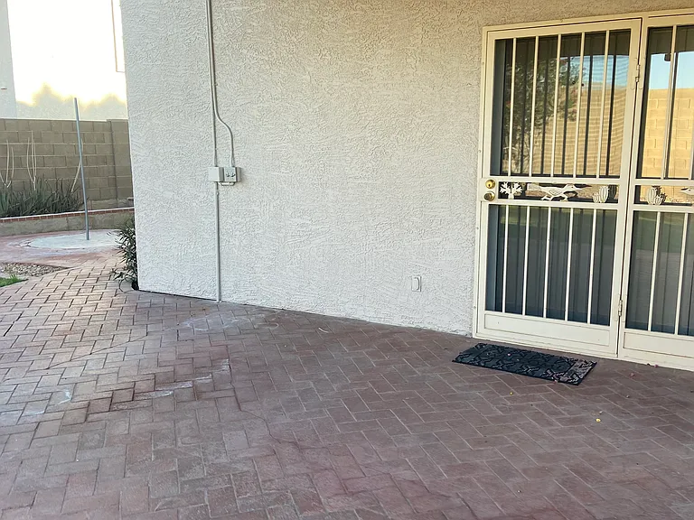 12527 N 57th Ave — Photo 23