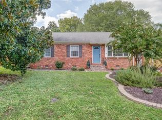 693 Winthrop Rd, Williamsburg, VA 23185