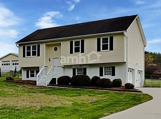 541 Clyde Dr, Winston Salem, NC 27104