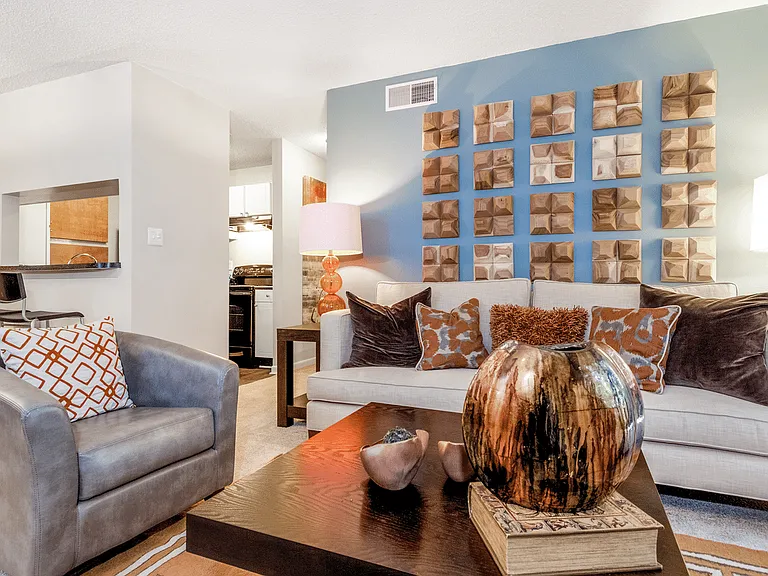 Paces Pointe Apartment Homes — Photo 41