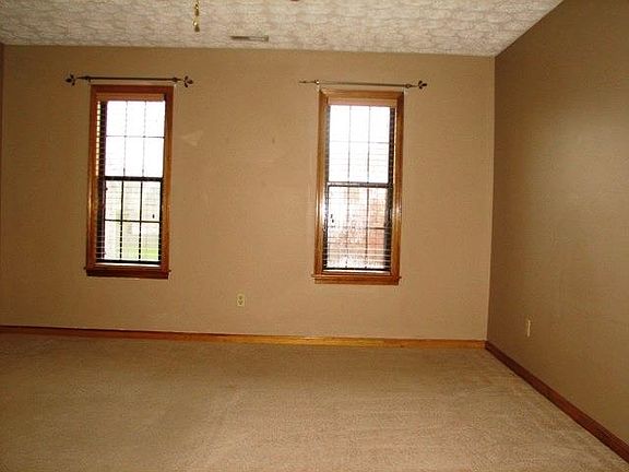 3rd image of 195 Township Road 1385